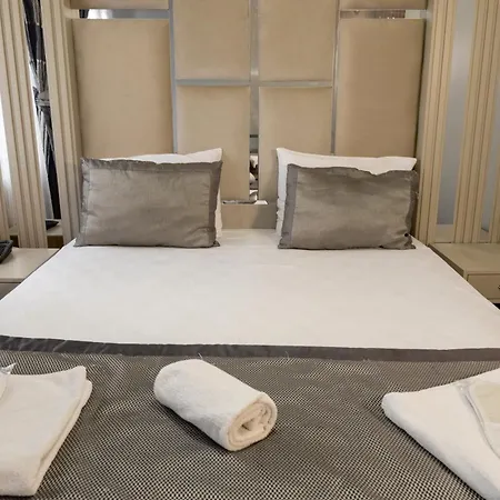 Hotel Grand Heykel 3*