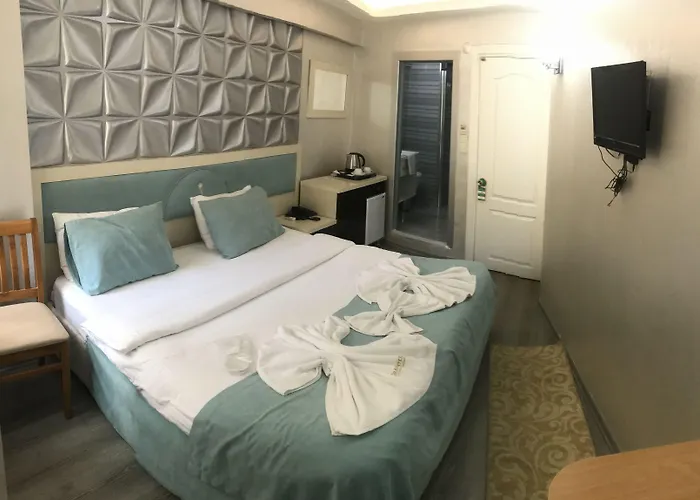 Hotel Grand Heykel 3*